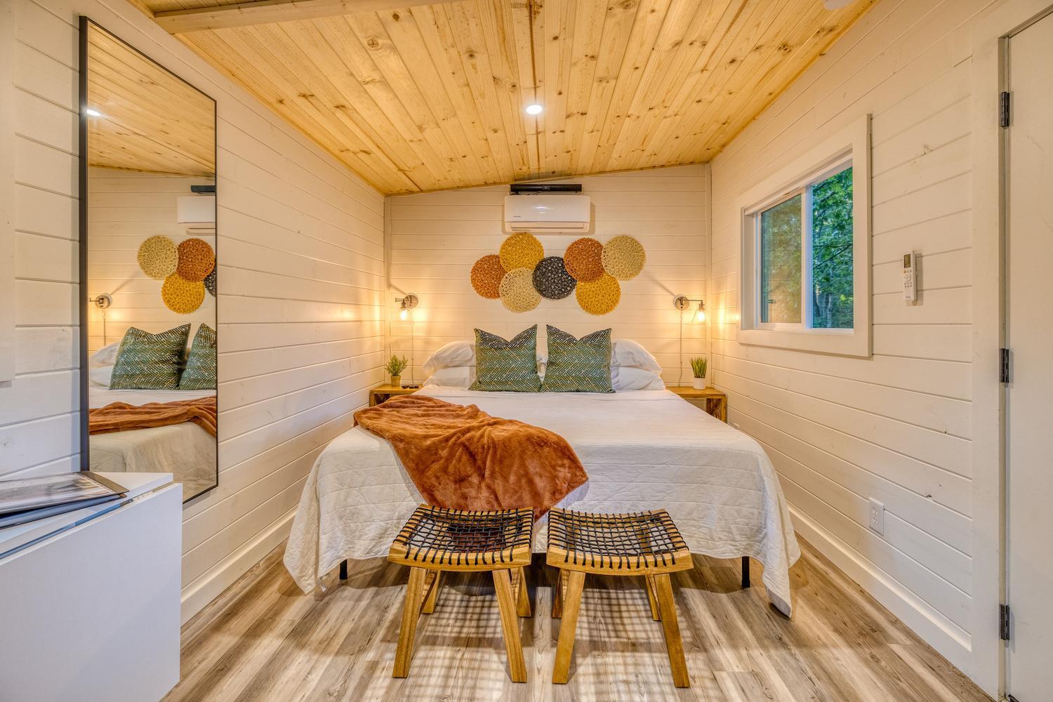 Couples Retreat: King Bed:Hot Tub:Firepit & More Blue Ridge Luaran gambar