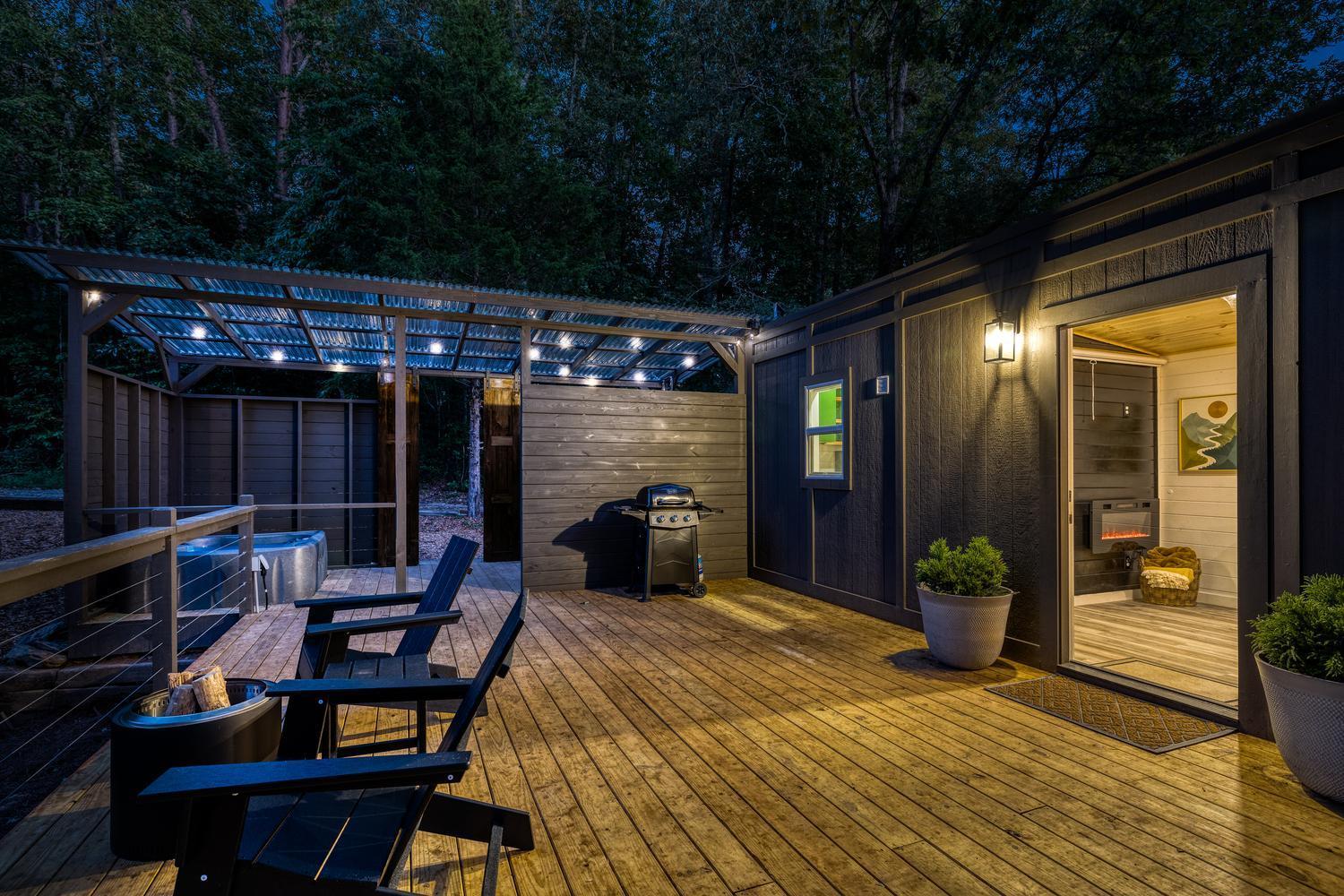 Couples Retreat: King Bed:Hot Tub:Firepit & More Blue Ridge Luaran gambar