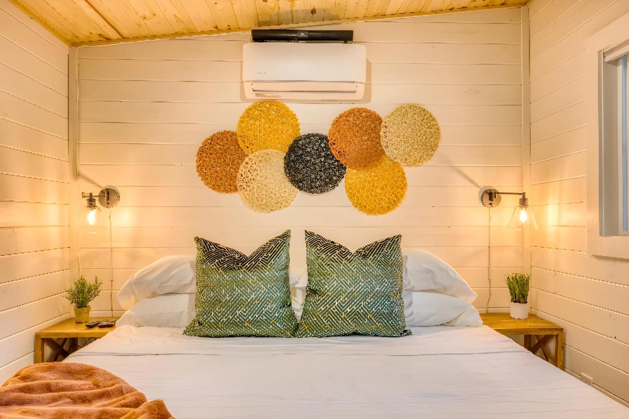 Couples Retreat: King Bed:Hot Tub:Firepit & More Blue Ridge Luaran gambar